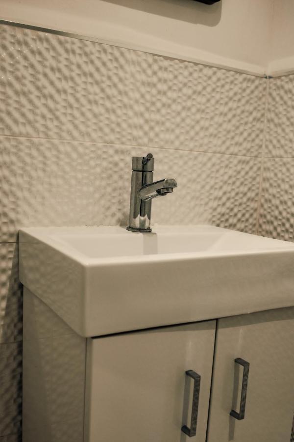 Apartments-Dealhouse ハダーズフィールド エクステリア 写真